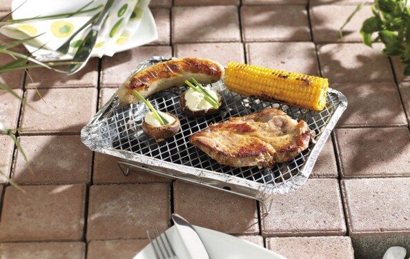 2 Barbecues à usage unique Infactory.Mise en situation