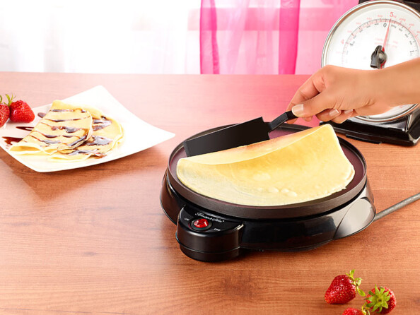 Crêpière électrique 650 W grace au revêtement antiadhésif rien ne colle