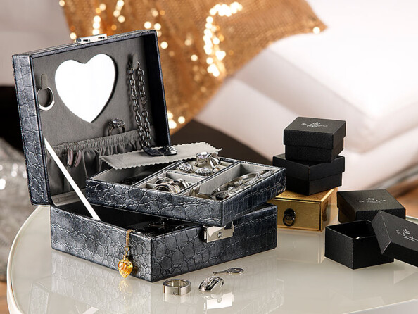 Boîte à bijoux motif cuir de crocodile