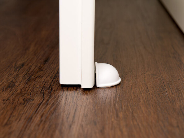 4 butoirs de porte magnétiques autocollants