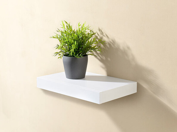 petite etagère murale blanche pour plante avec tiroir intégré par carlo milano