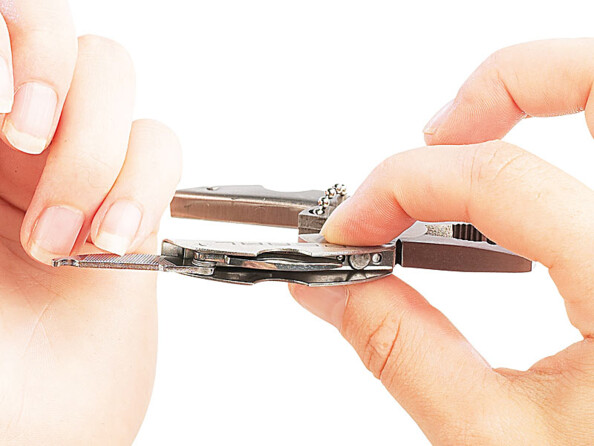 Outil multifonction 9 en 1