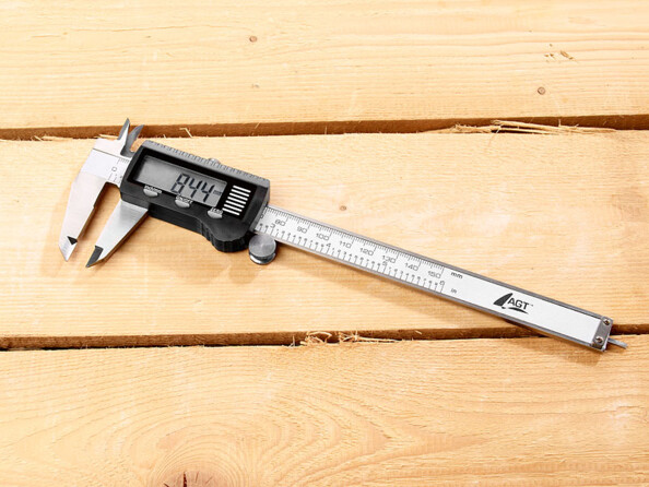 Pied à coulisse numérique