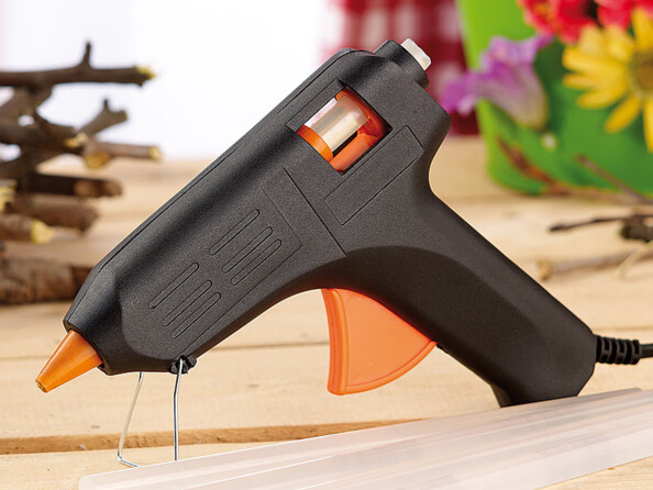 Pistolet à colle chaude 70 W + 2 bâtonnets