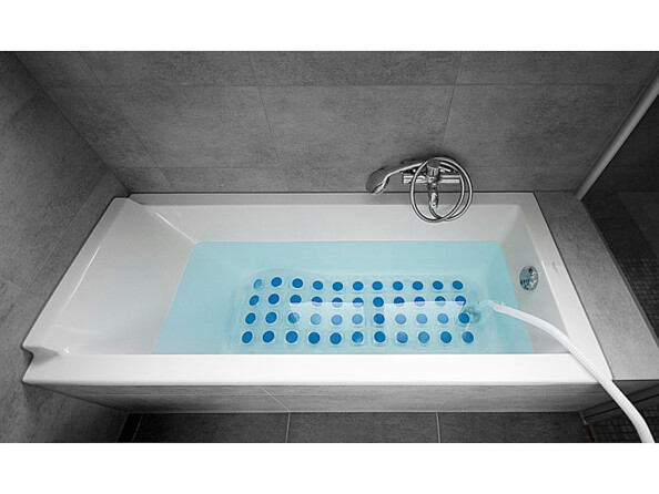 Tapis de bain bouillonnant pour baignoire. Fixé au fond de votre baignoire