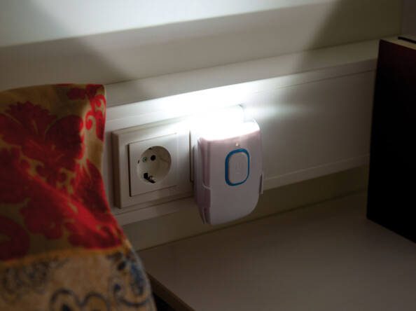 Veilleuse à LED 230 V avec fonction lampe de poche