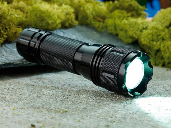 Lampe de poche aluminium à LED