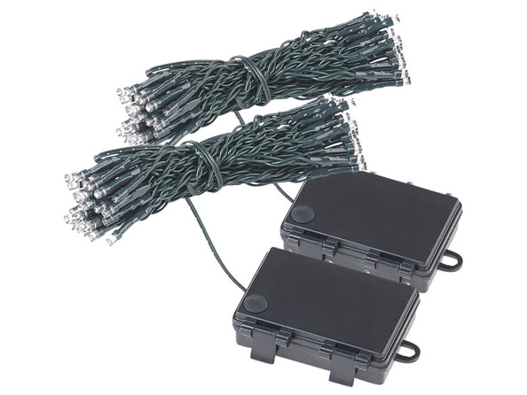 Deux guirlandes lumineuses LED à piles de 5 mètres de long.