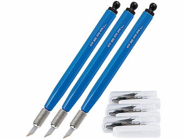 3 scalpels avec 60 lames de rechange