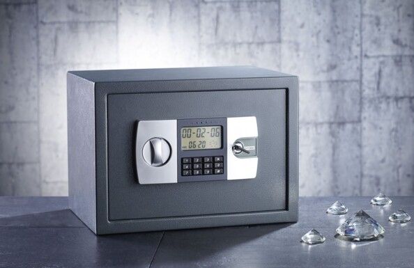 Coffre-fort en acier avec code numérique et écran LCD 22 litres (Reconditionné)