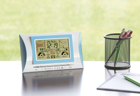 Station météo avec réveil, écran couleur et capteur