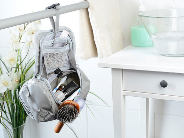 Trousse de toilette en toile de bâche