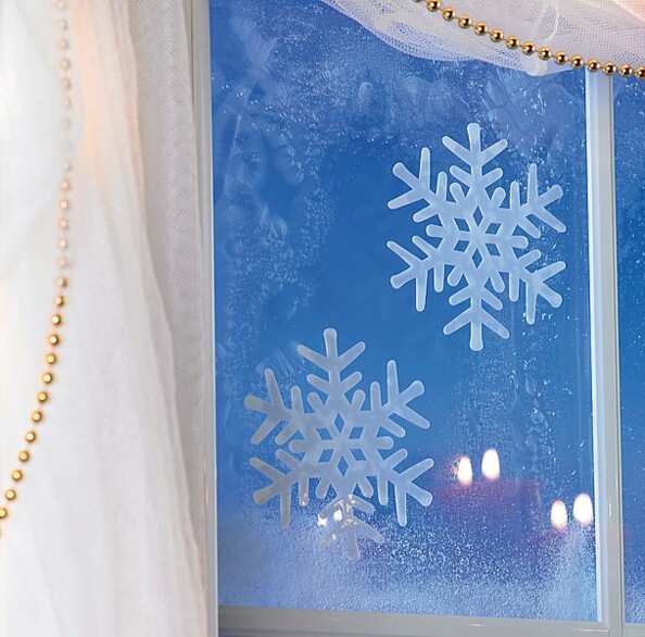 10 ''Flocons de Neige'' phosphorescents autoadhésifs