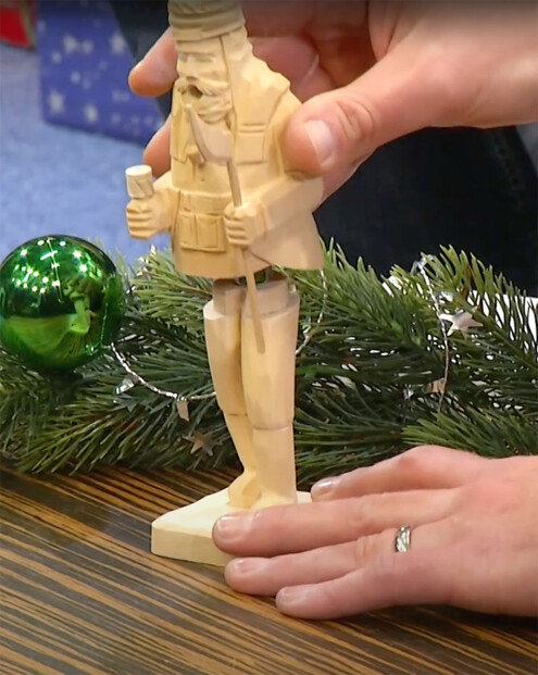 figurine bûcheron brûle-encens en bois