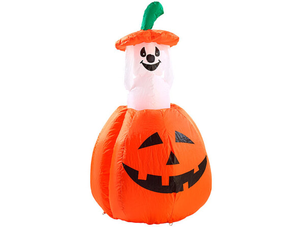 La citrouille se gonfle toute seule : il suffit de brancher le souffleur, et votre décoration d'Halloween est prête