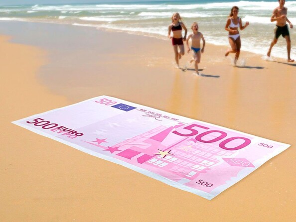 Serviette idéale en déplacement : légère et très compacte un fois repliée