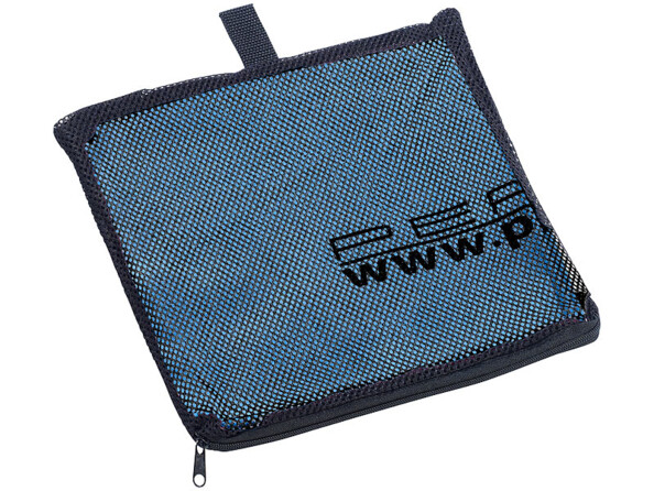 Serviette de bain avec son filet en nylon