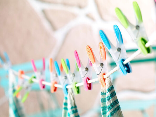 100 pinces à linge "Soft Grip" - 4 couleurs