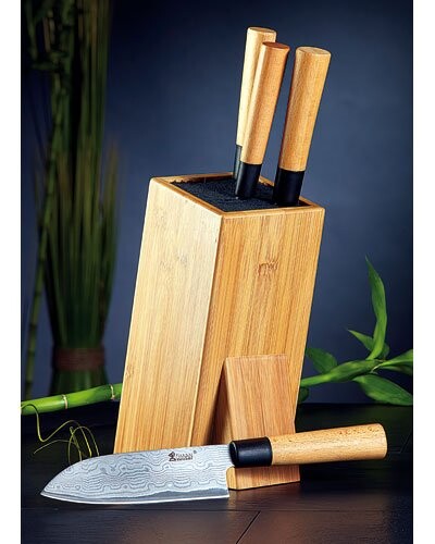 La garniture intérieure est démontable et se lave à l’eau. Le boîtier en bois de hêtre est solide et s’intègrera harmonieusement dans toutes les cuisines