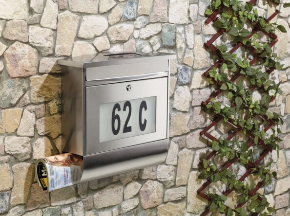 Boite aux lettres solaire à LED