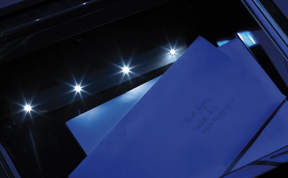 Boite aux lettres solaire à LED