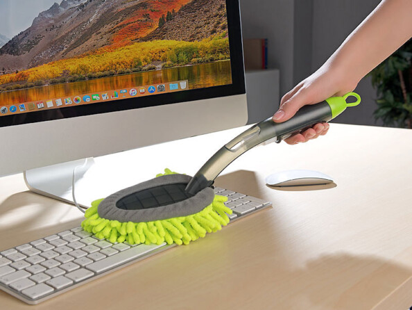 2 brosses nettoyantes 3 en 1 avec pulvérisateur