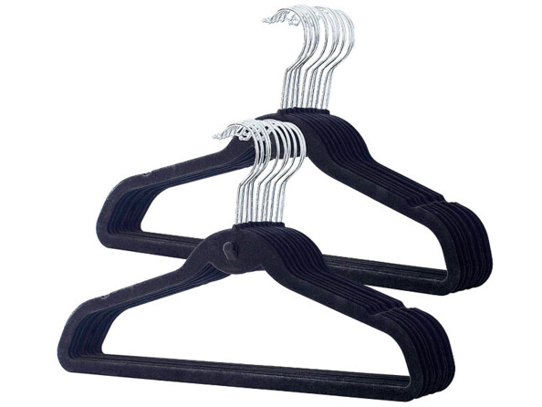 Lot de 20 cintres "Gain de place" de la marque Pearl.