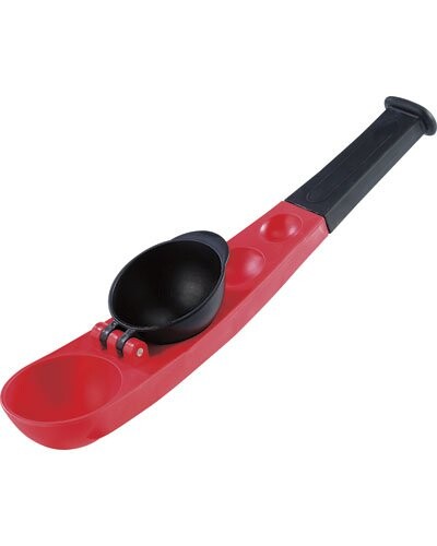 Lanceur de boules de neige rouge et noir en gros plan, moules intégrés et charnière visible