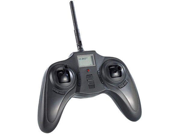 Avion télécommandé avec pilote automatique et caméra