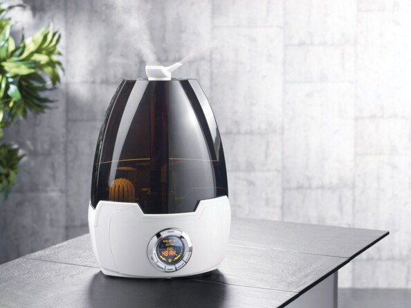 Humidificateur d'air & ioniseur.Mis en situation