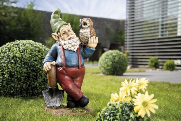 Nain de jardin ''Émile avec sa chouette''