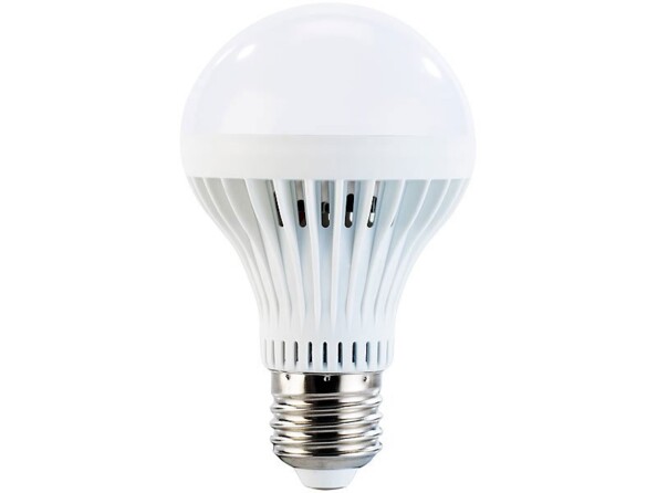 10 ampoules LED 7 W E27 Blanc chaud Luminea