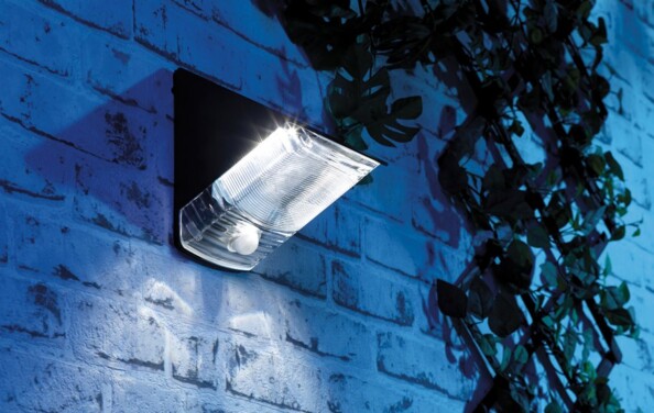 Applique murale solaire avec détecteur de mouvement - Noir