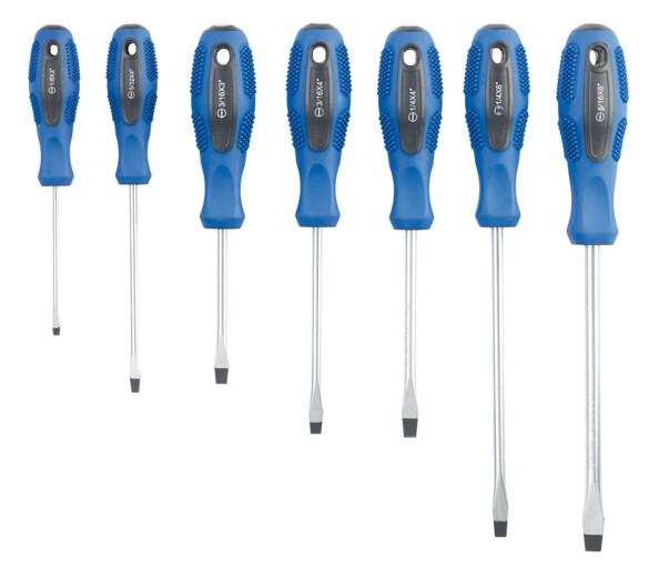 Avec le coffret de vissage, aucun raccord vissé ne vous résiste, peu importe sa taille ou sa forme. Les tournevis et leurs poignées caoutchoutées se glissent parfaitement dans votre main, pour un travail plus agréable et confortable