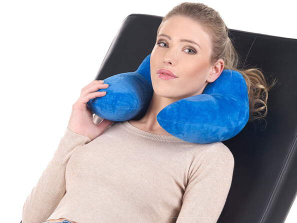 Coussin de nuque gonflable - avec pompe à air intégrée