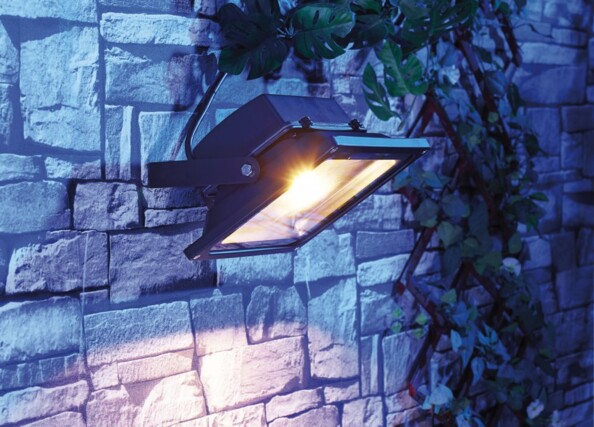 Projecteur LED étanche IP65 - 30 W - Blanc chaud