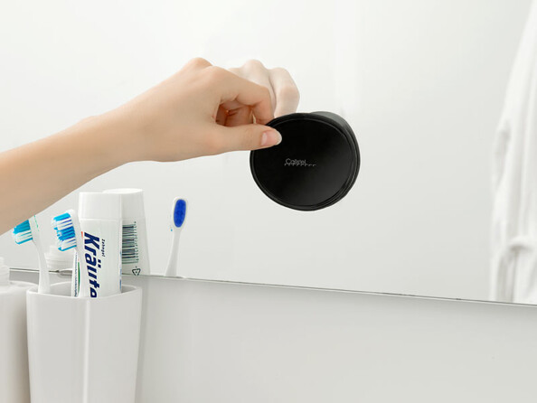 2 supports avec patchs en gel auto-adhérent pour smartphone