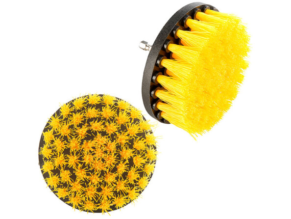 Deux vues de la brossette ronde avec raccord en acier inoxydable visible à l'arrière