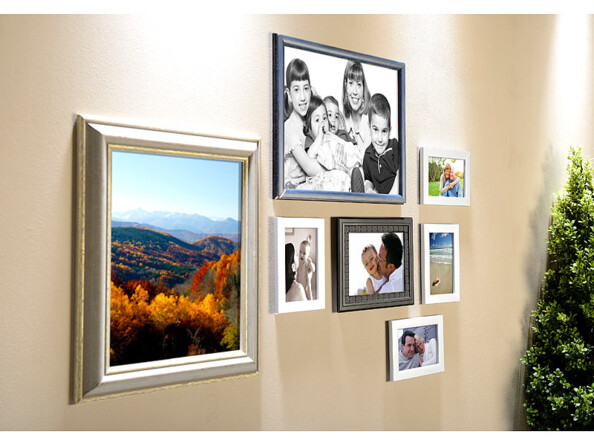 cadre photo numérique imitation veritable cadre avec cemera de surveillance furtive a accrocher au mur longue autonomie 2 ans