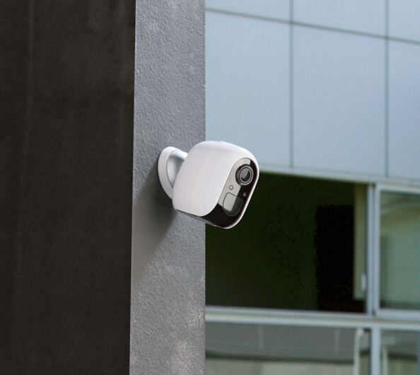 2 caméras de surveillance IP Full HD connectées IPC-480