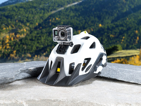 Caméra sport 4K avec 2 écrans LCD et capteur Sony 16 Mpx