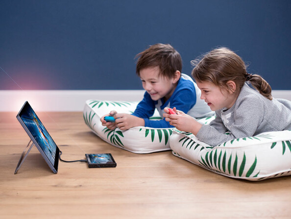 Jouer sur l'écran nomade 15,6" Auvisio.