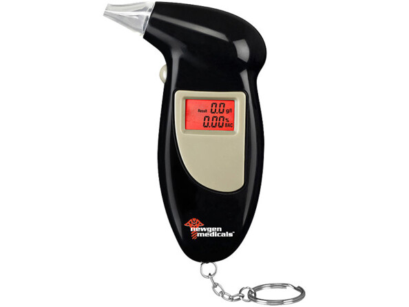 Éthylotest avec un écran LCD sur 2 lignes