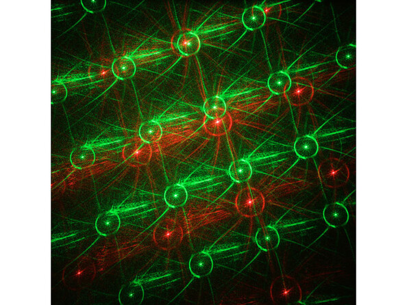 Faiseau laser rouge et verts projeté par le modèle LP-150 de Lunartec (9).