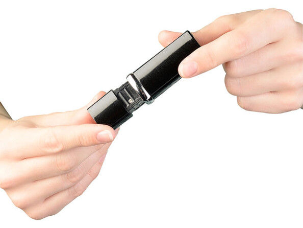 l suffit de retirer le couvercle et l'alarme ce déclecnhe