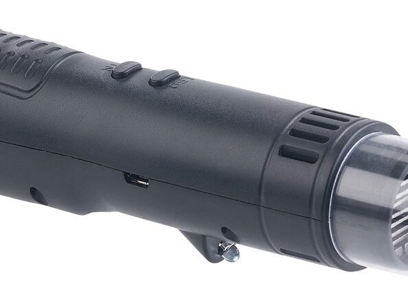 Aspirateur à insectes et araignées est suffisamment long pour que les personnes ayant peur des araignées ou autres bestioles à 6 ou 8 pattes gardent une distance de sécurité suffisante avec leur victime