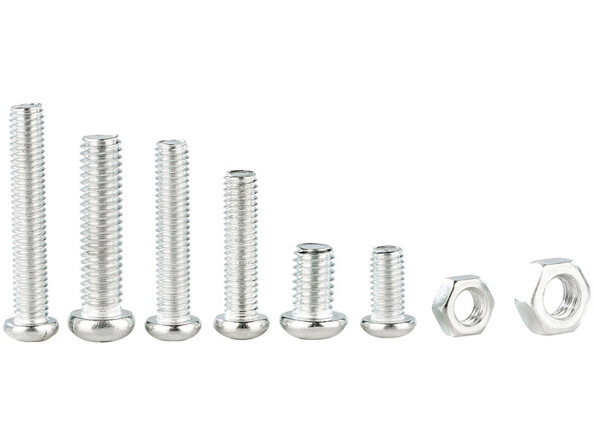 Lot d'écrous et de vis AGT.