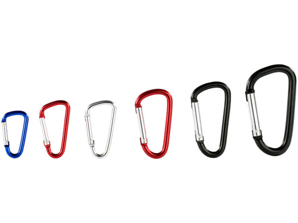 Lot de mousquetons de la marque AGT.