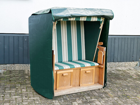 Bâche pour fauteuil de jardin mise en situation