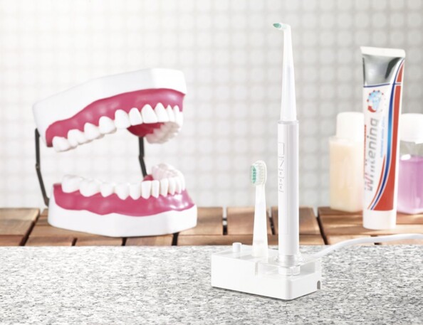 Brosse à dents électrique sonique et design ''SW-31k''